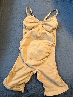EUC SKIMS MATERNITY Seamless Nude Shapewear Bodysuit 2x/3x